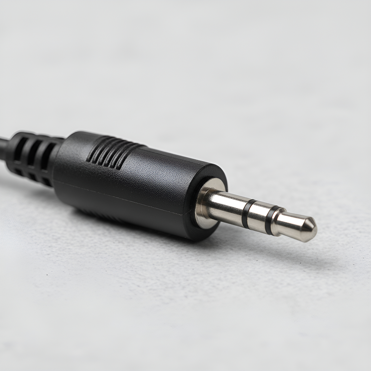Cable Auxiliar De Audio 1,5 Metros Plug Negro - Imagen 3
